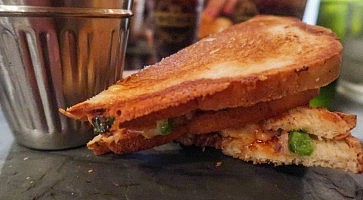 grilled-cheese-bar-7