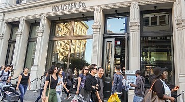 negozio-hollister-1
