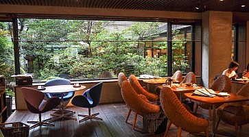 iyemon-salon-f