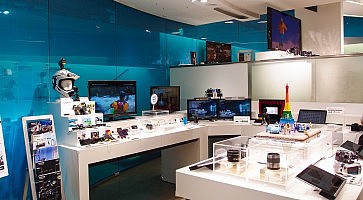 sony-building-f
