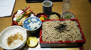 ukiya-f